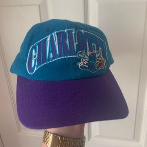 VINTAGE Charlotte Hornets Starter Cap